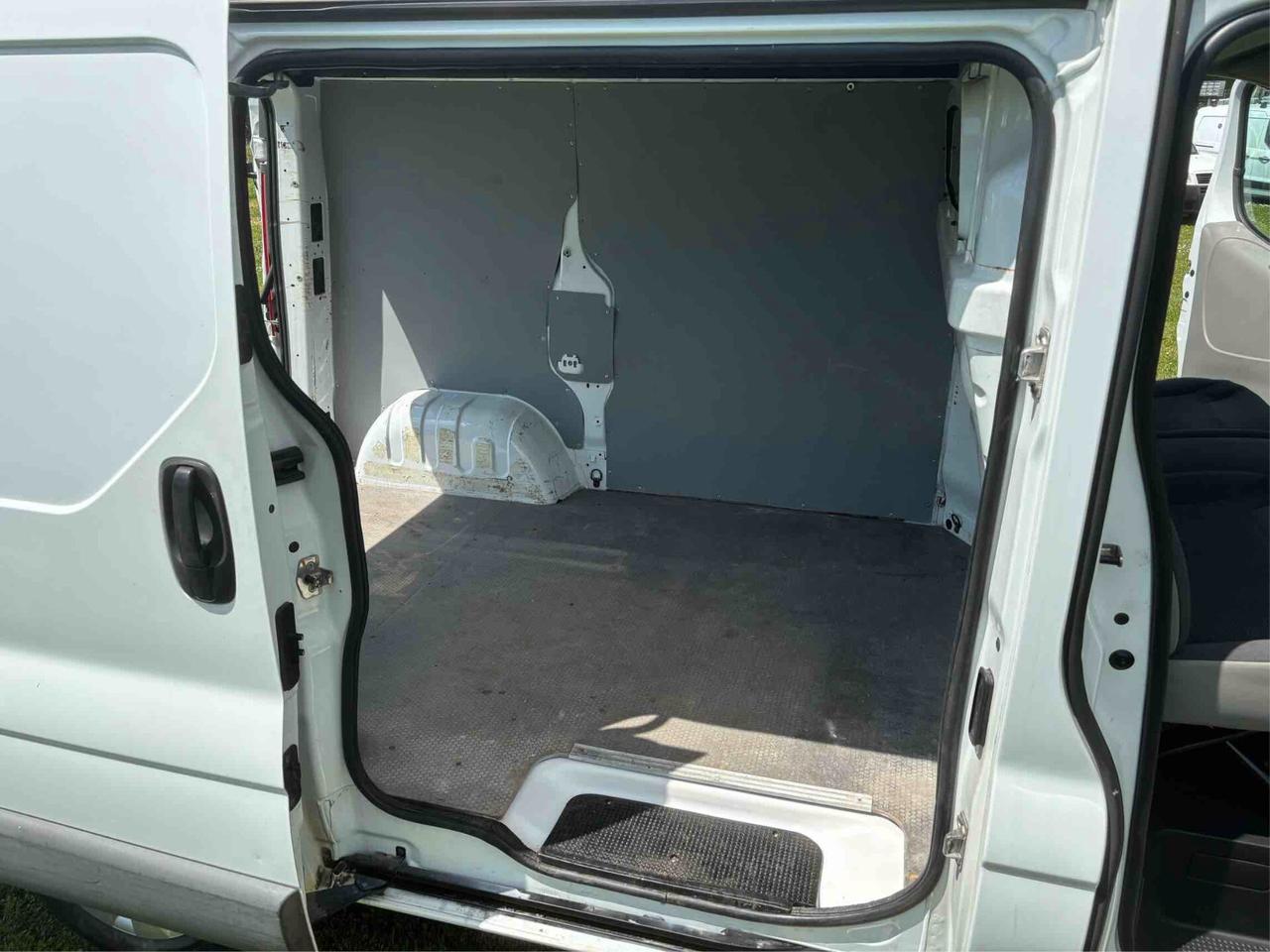 Opel Vivaro 27 2.0 CDTI 120CV PC-TN Furgone