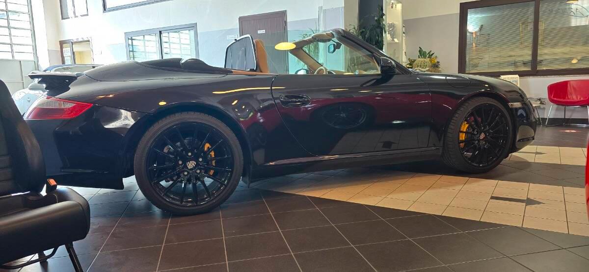 Porsche 997 997 carrera cabrio *Motore Nuovo*