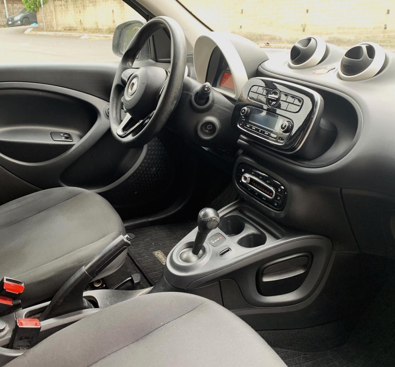 Smart ForFour 70 1.0 71CV AUTOMATICA KM98400