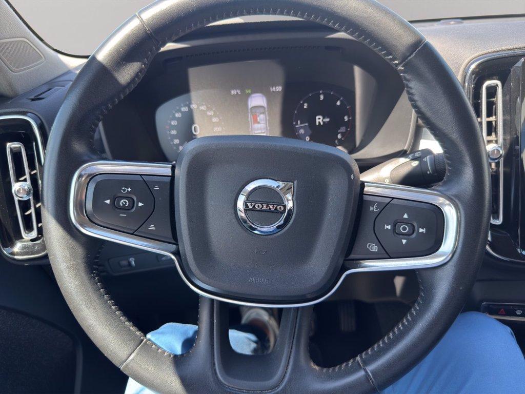 VOLVO Xc40 2.0 d3 momentum del 2019