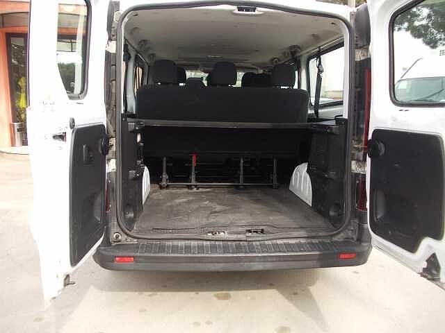 Opel Vivaro 9 posti 1.6 Cdti