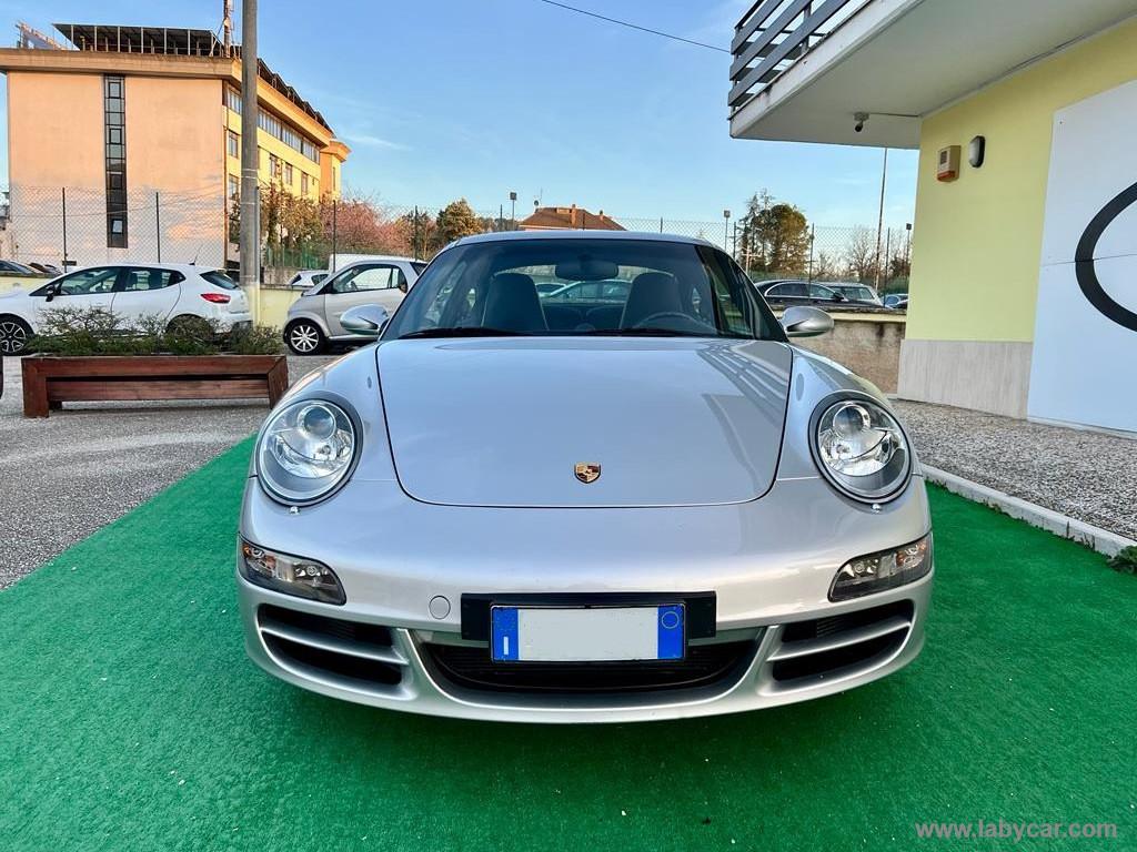 PORSCHE 911 Carrera S Coupé - 2005