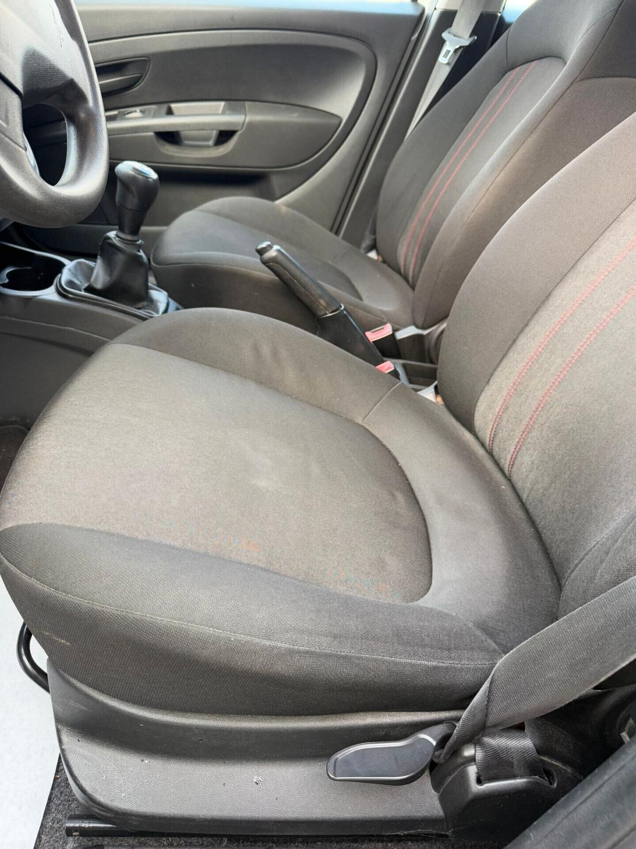 Fiat Punto III 2012 5p. 1.4 Natural Power Lounge