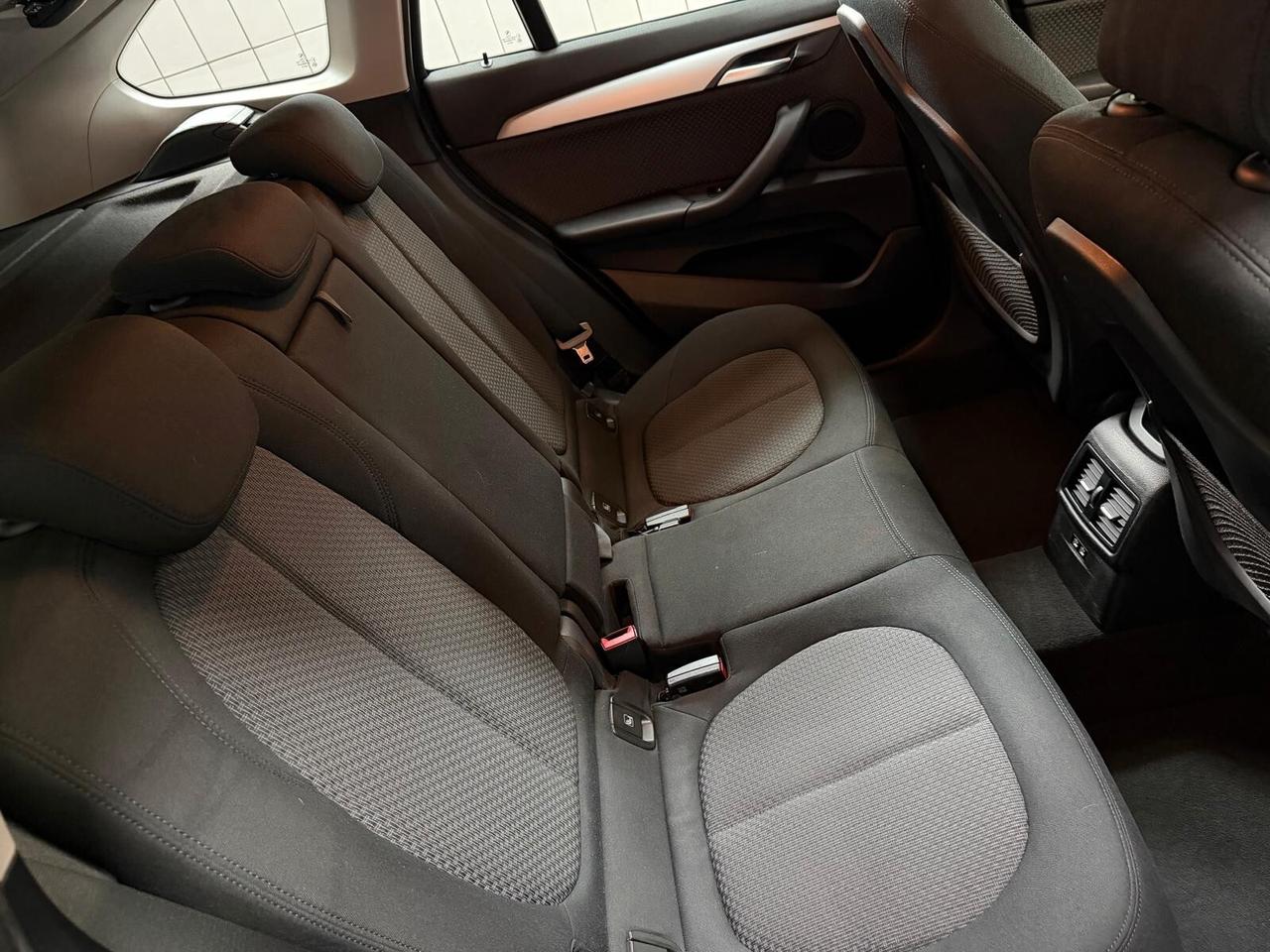 Bmw X1 sDrive16d Sport