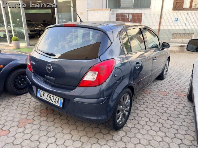 OPEL Corsa 1.4 16V 5 porte Enjoy ADATTA A NEOPATENTATI