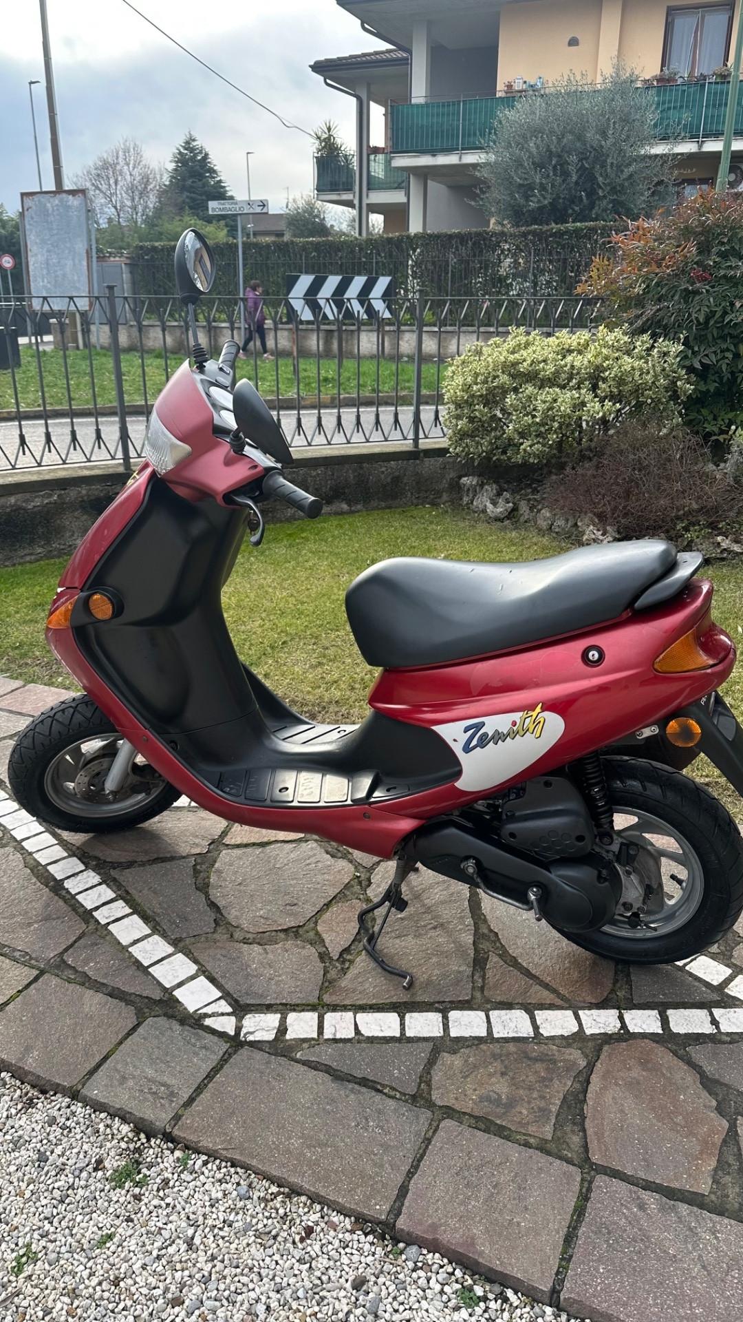 Peugeot Zenith 50 Disco