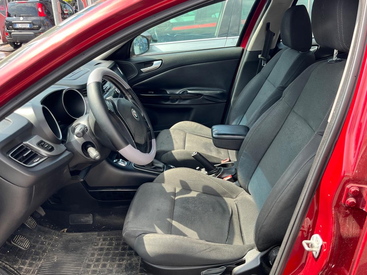 Alfa Romeo Giulietta 2.0 JTDm-2 - 2011