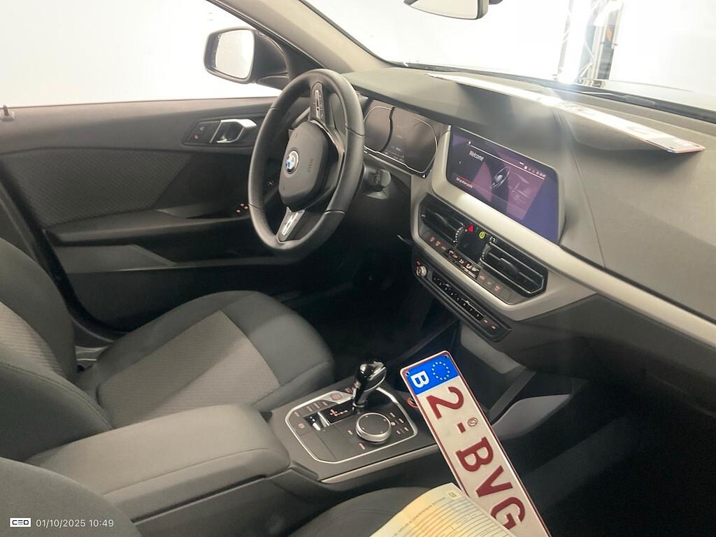 BMW 116D 115CV STEPTRONIC BUSINESS ADVANTAGE ( FARI LED - PDC - NAVI - MIRROR - CRUISE )