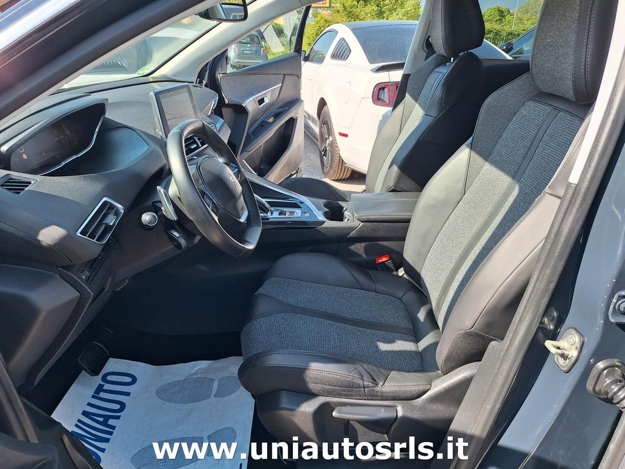 Peugeot 3008 BlueHDi 120 S&S Allure