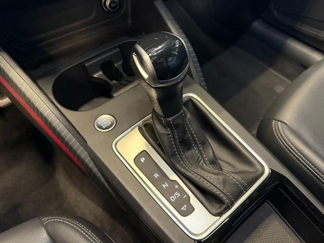 AUDI Q2 35 TDI S tronic S line Edition