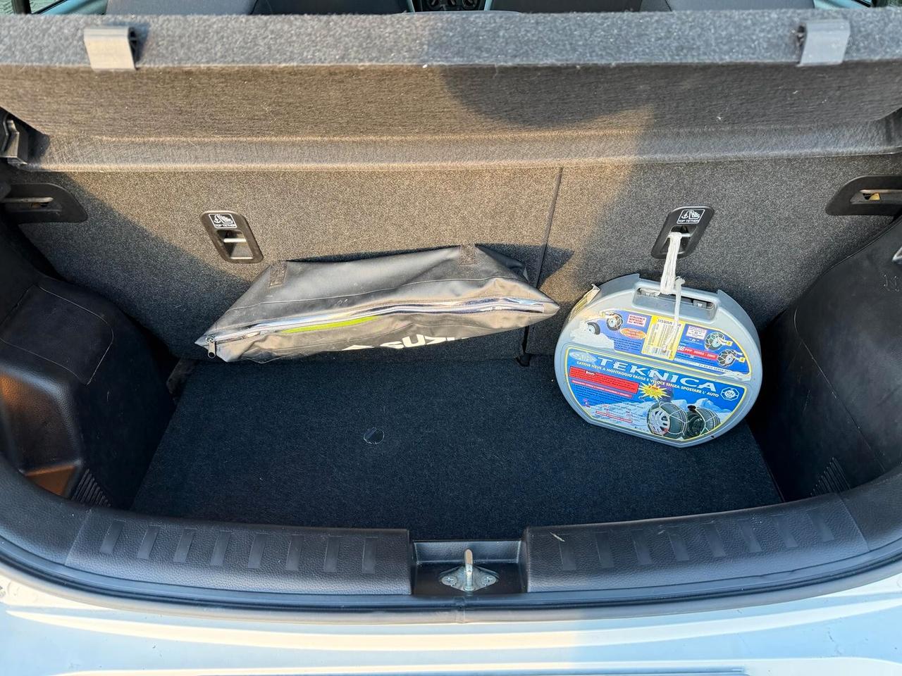 Suzuki Swift 1.3 DDiS 5 porte B-Cool