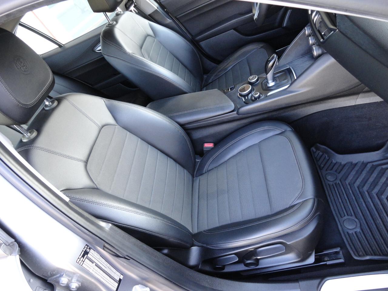Alfa Romeo Giulia 2.2 Turbodiesel 150 CV AT8 Business
