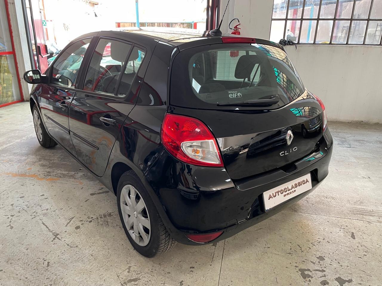 Renault Clio 1.2 16v 20th Anniversario GPL!!!