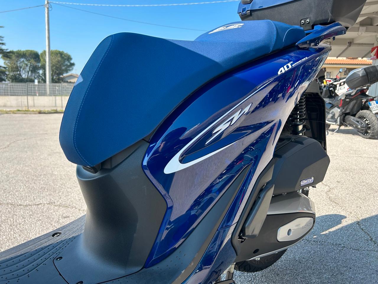 Honda SH 125 SPECIAL EDITION 40TH ANNIVERSARY