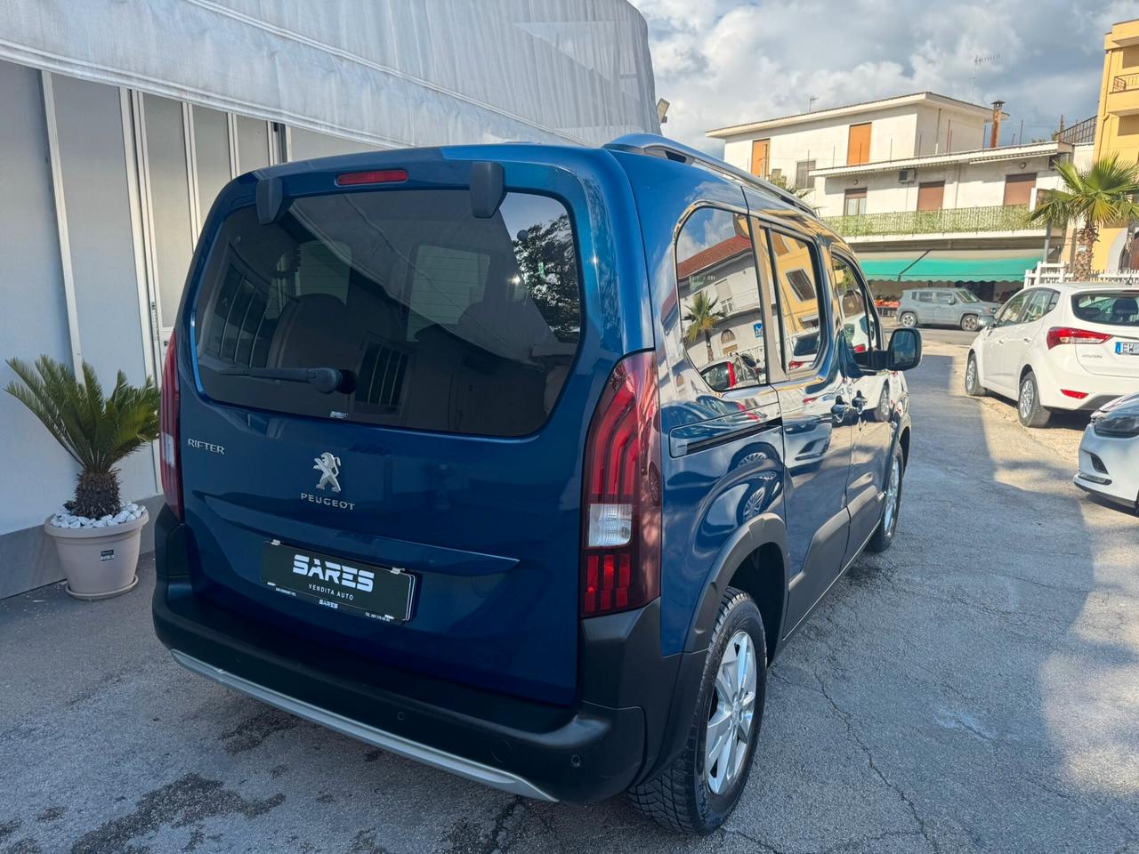 Peugeot Rifter BlueHDi 130 S&S Allure 7 posti