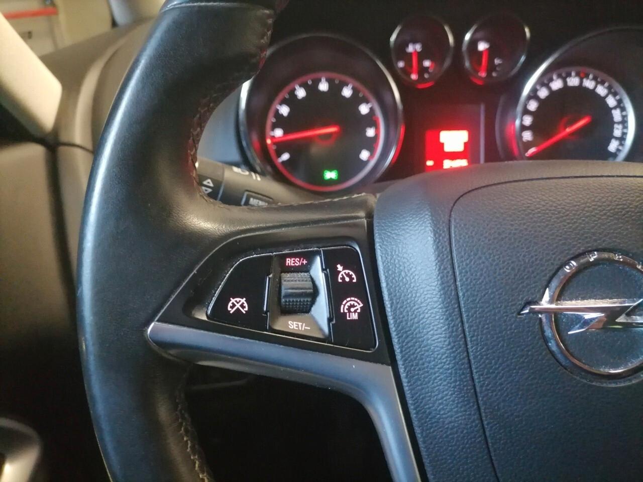 Opel Zafira Tourer 1.4 Turbo 140CV Cosmo