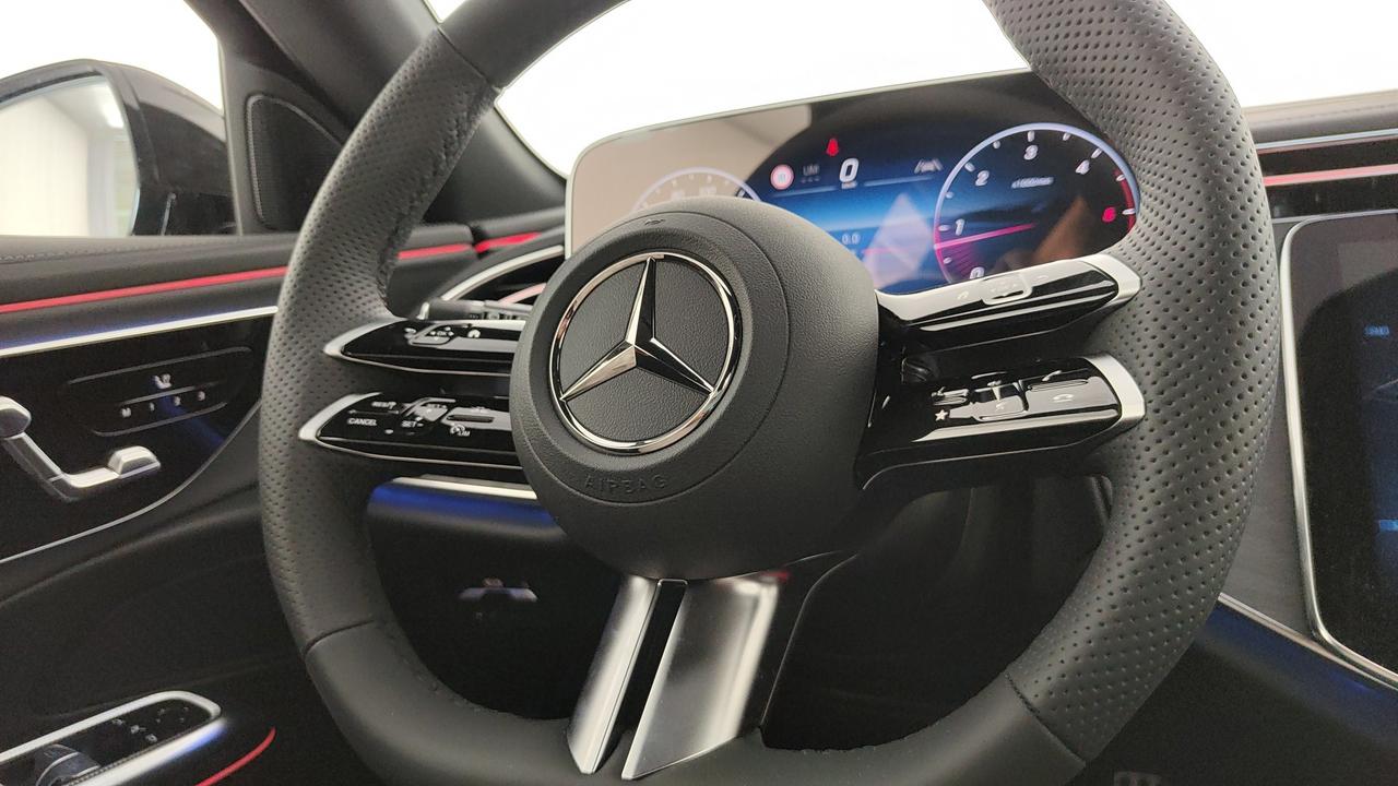 Mercedes-Benz E 220 d 4MATIC Station Wagon