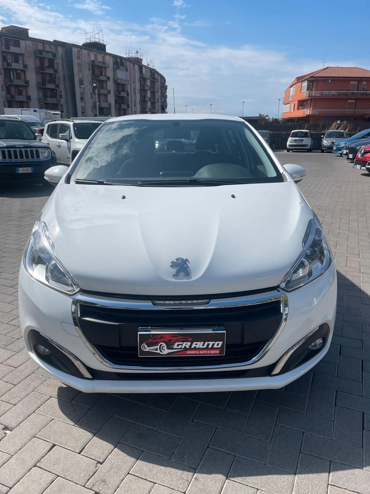 Peugeot 208 Allure
