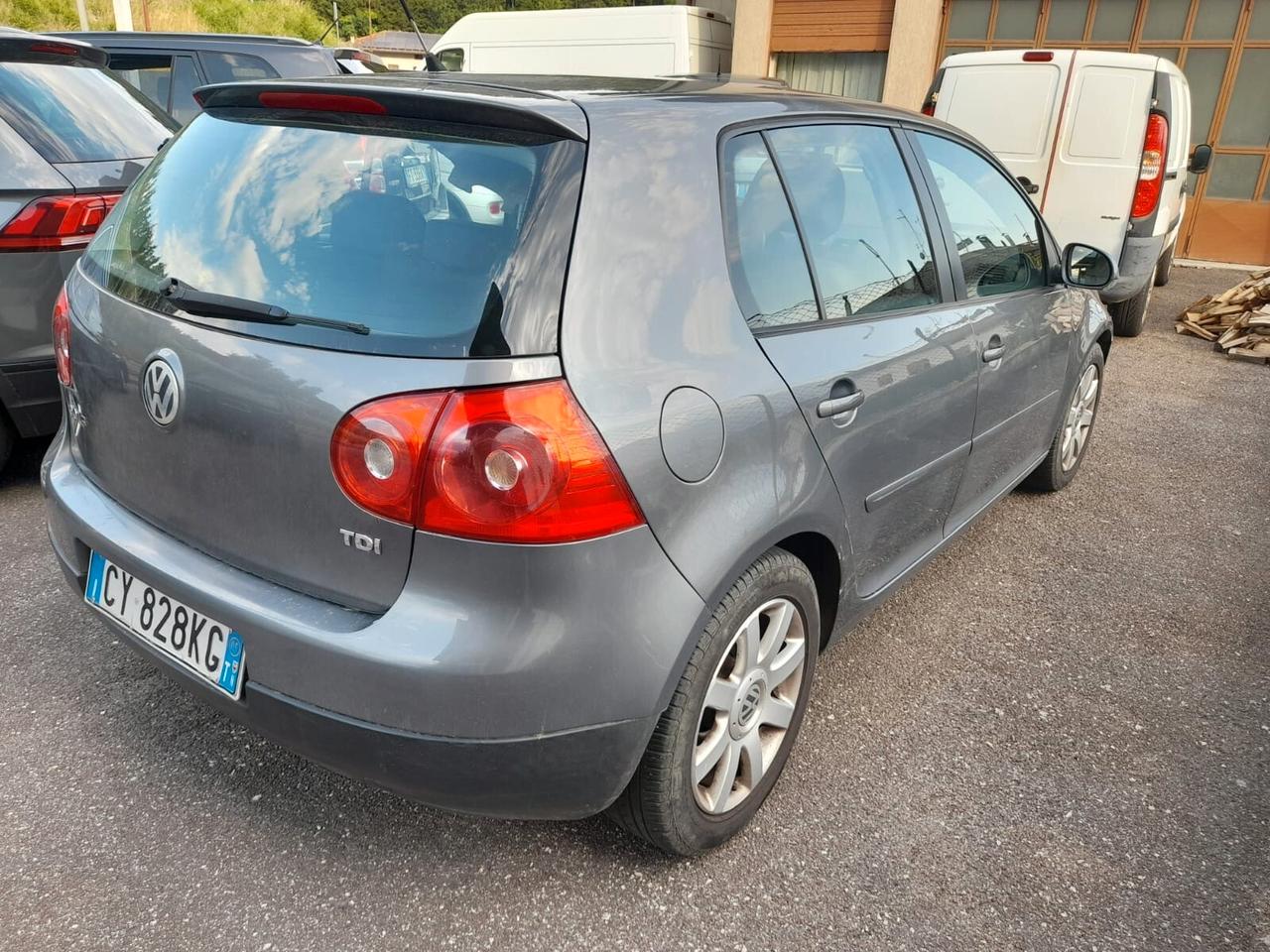 Volkswagen Golf 1.9 TDI 5p.