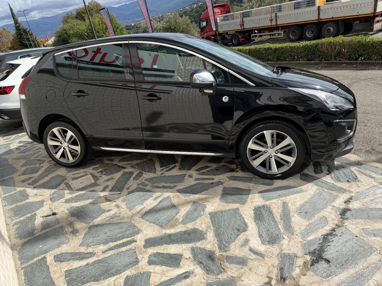 Peugeot 3008 BlueHDi 120 S&S Allure FULL!