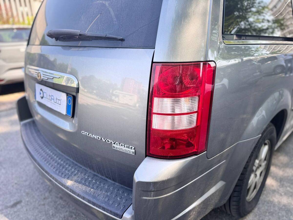 Chrysler Grand Voyager 2.8 crd Limited auto dpf