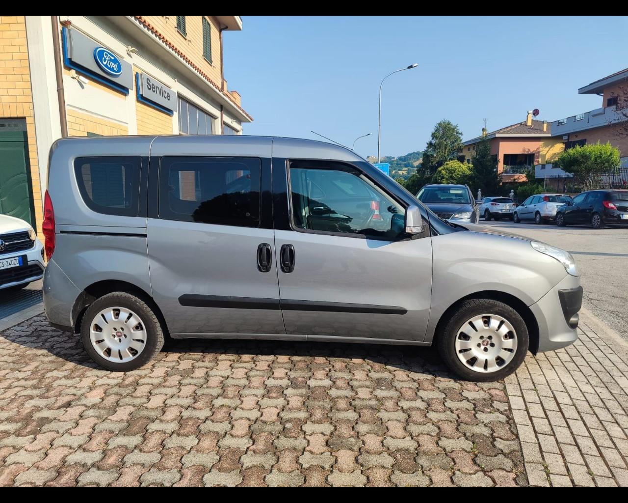 FIAT Doblò 3ª serie - Doblò 1.4 T-Jet 16V Natural Power Dynamic