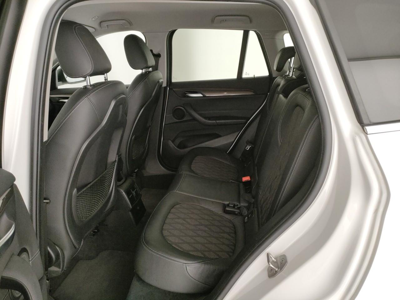 BMW X1 sdrive 18d Advantage auto