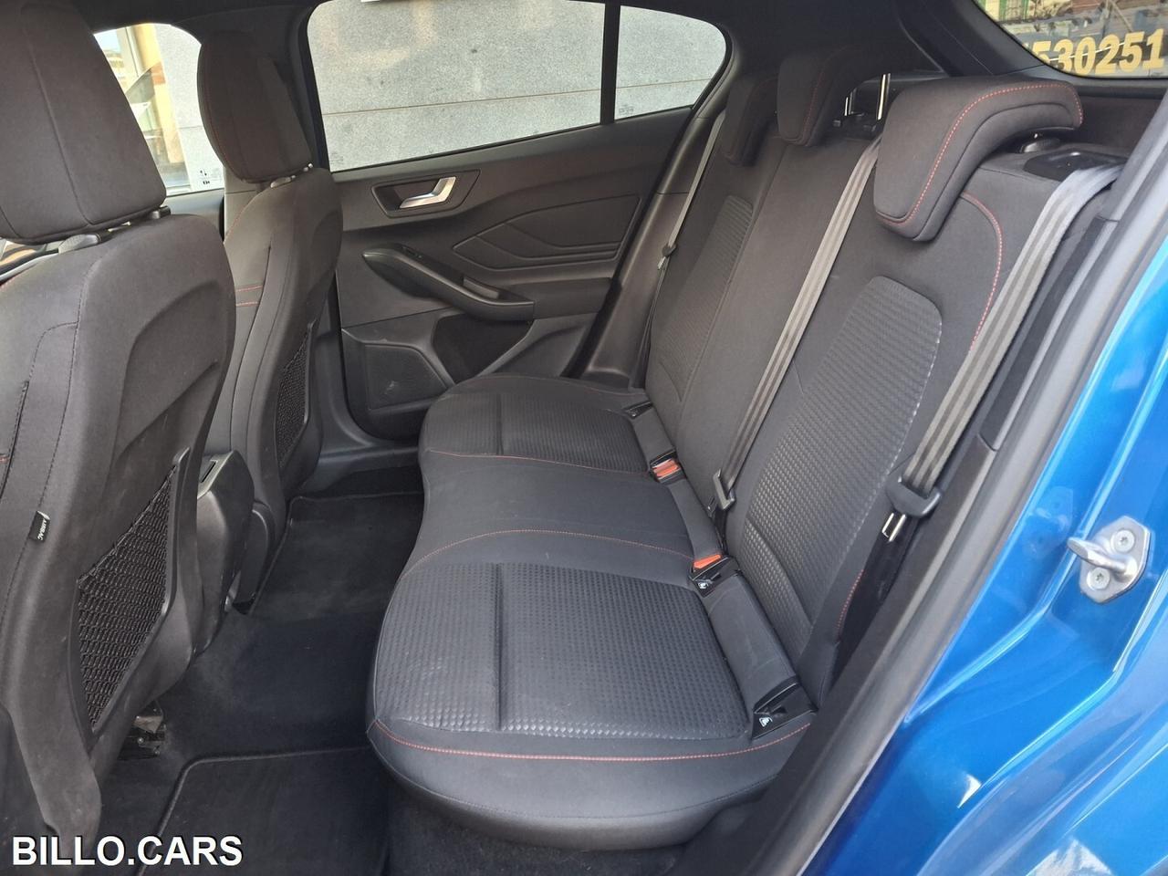 Ford Focus 1.0 Ecoboost ST-Line s