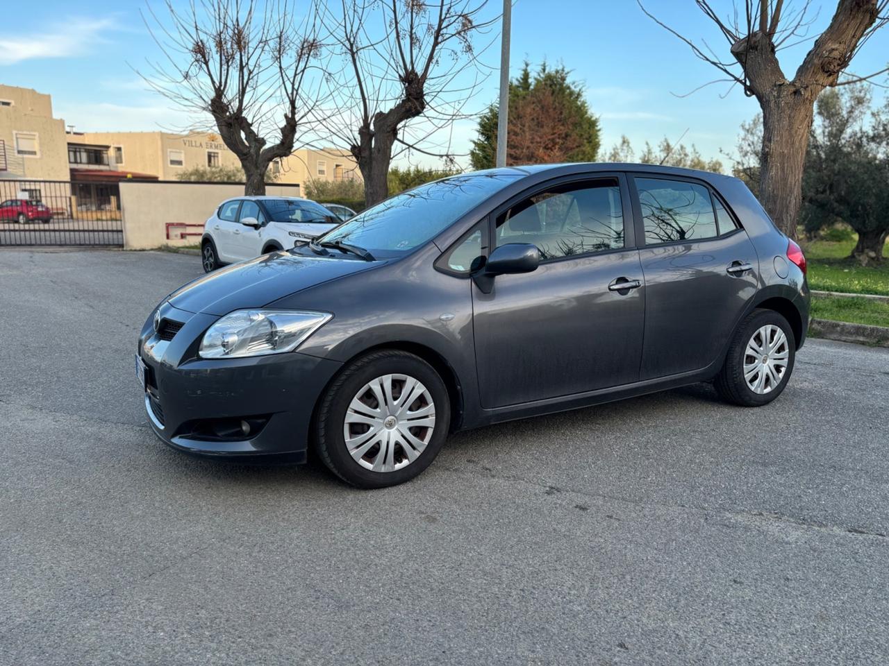 Toyota Auris 1.4 D-4D 5 porte