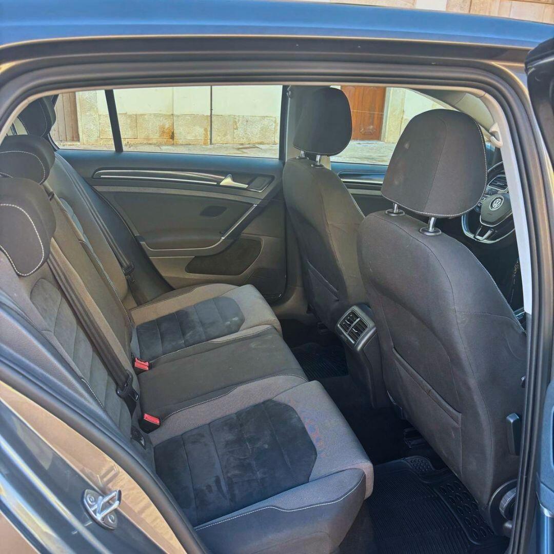 Volkswagen Golf 1.6 TDI 5p. - 105CV