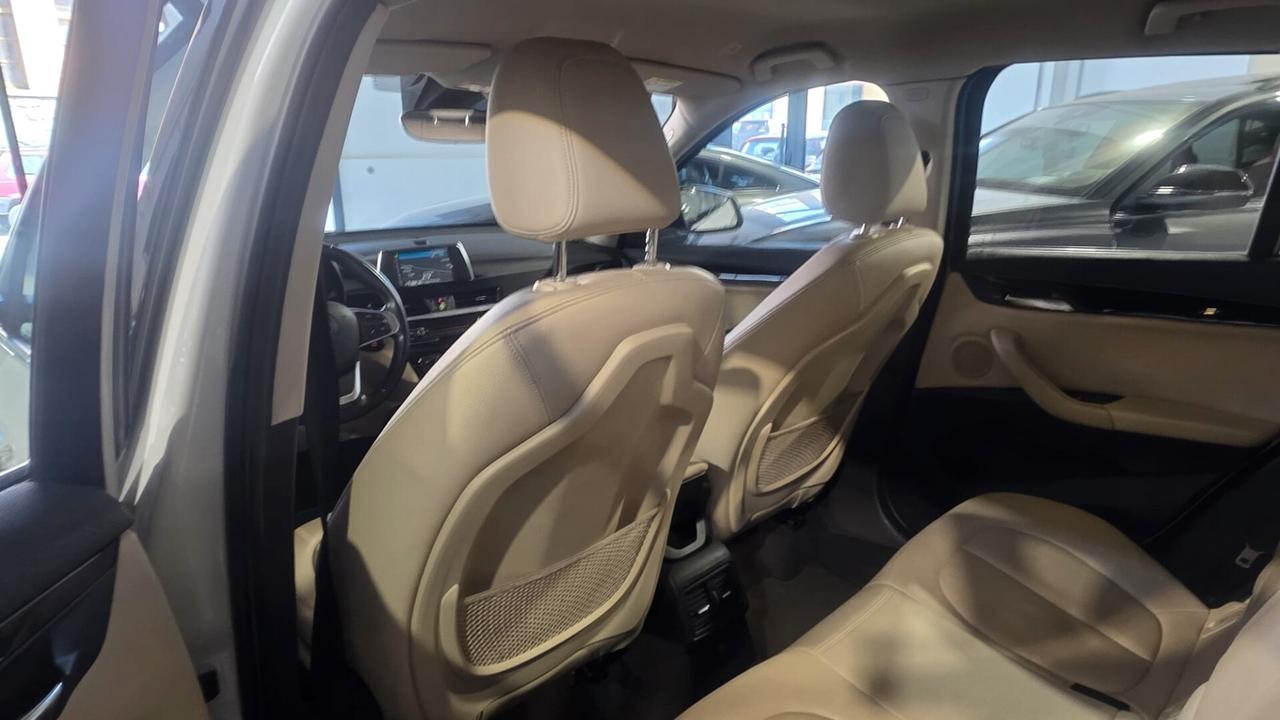 Bmw X1 sDrive18d xLine