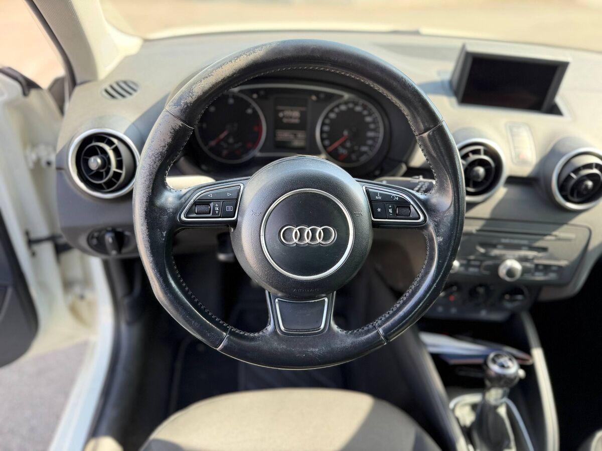 Audi A1 1.6 tdi Ambition 90cv