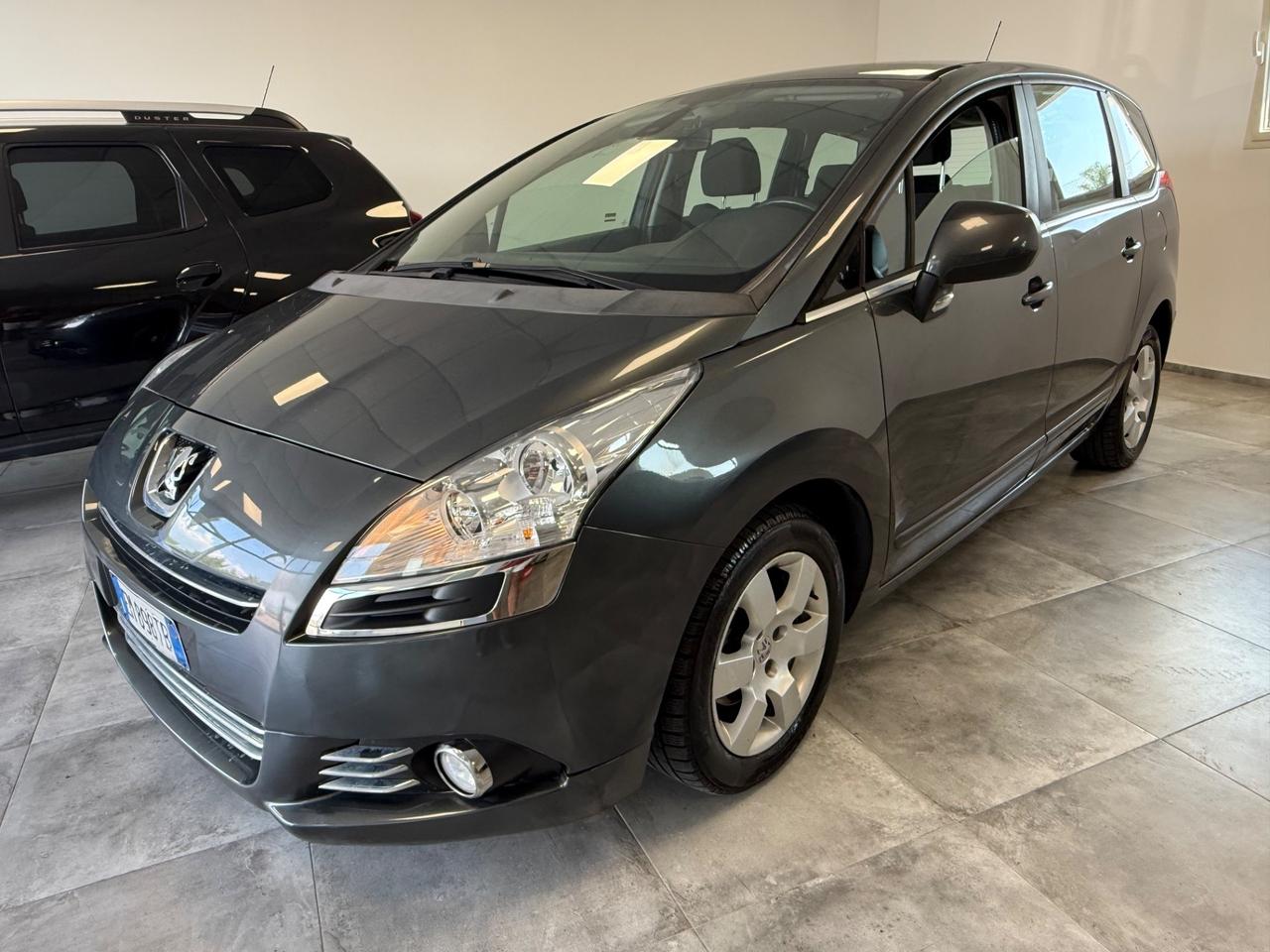 Peugeot 5008 1.6 HDi 112CV Active
