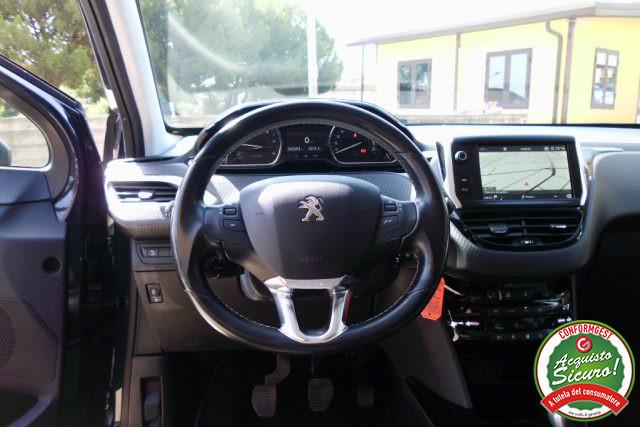 PEUGEOT 2008 BlueHDi 100 S&S Allure