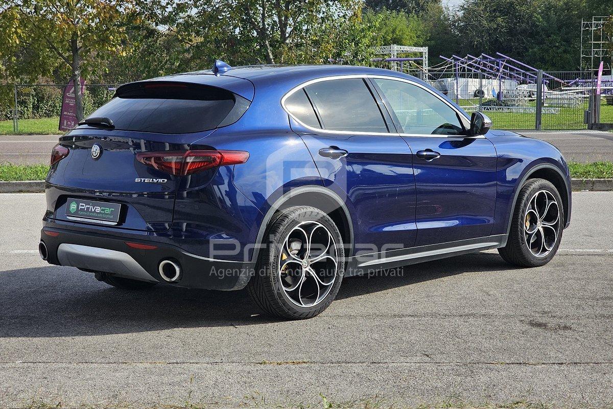 ALFA ROMEO Stelvio 2.2 Turbodiesel 210 CV AT8 Q4 Super