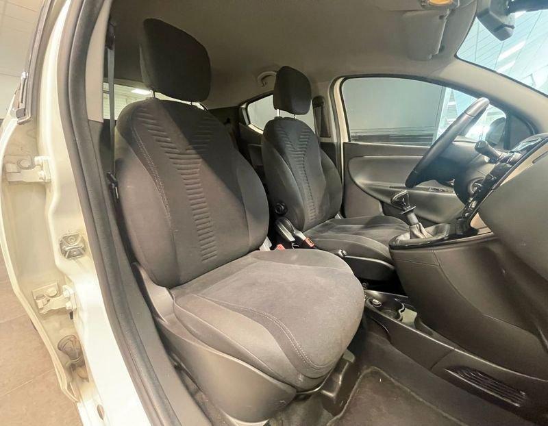 Lancia Ypsilon Ypsilon 1.2 69 CV 5 porte Platinum