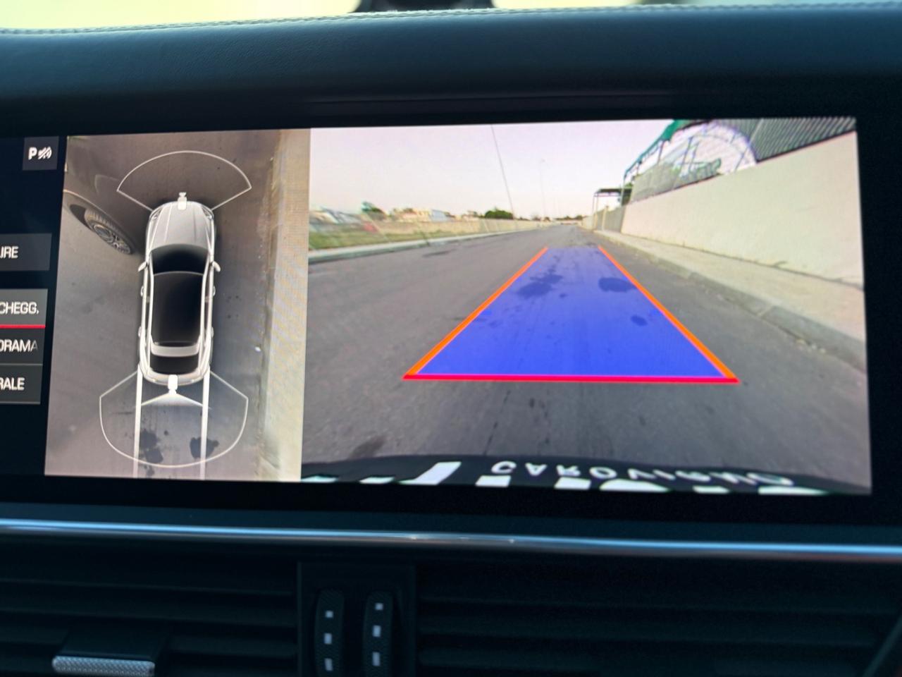 Porsche Cayenne Coupé 3.0 V6 E-Hybrid TETTO,INTERNI in PELLE CARTIER,TELECAMERA ,AAPLE CARPLAY,VIRTUAL COCKPIT