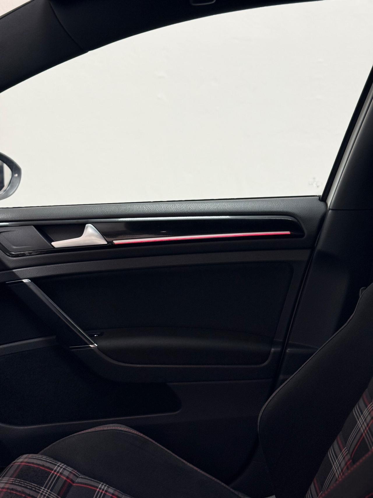 Volkswagen Golf GTI Performance 2.0 TSI 230cv 5p. 4 Free BMT 01/2015