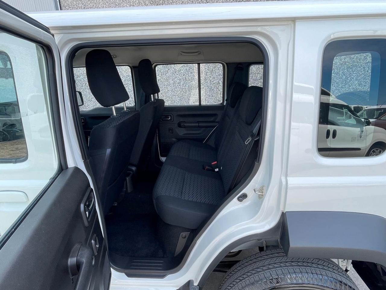 Suzuki Jimny 1.5 5 porte cambio automatico