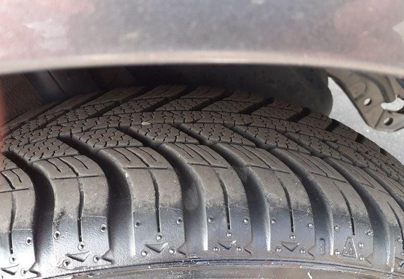 Toyota Yaris 1.4 D-4D 5P NAVIGATORE-KM CERTIFICATI