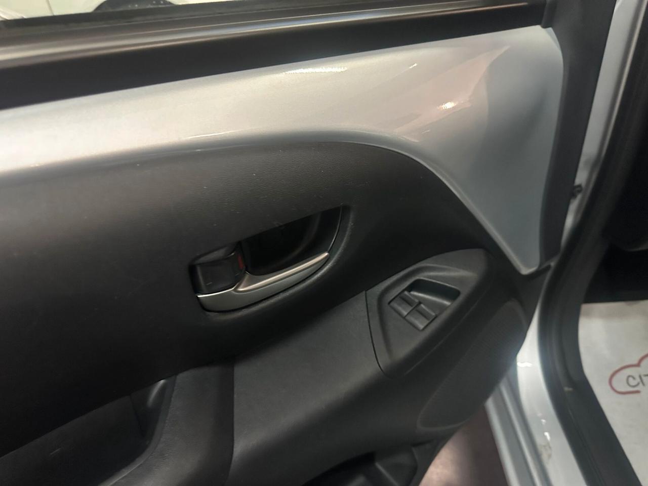 Toyota Aygo 1.0 VVT-i 72 CV 5 porte x-play