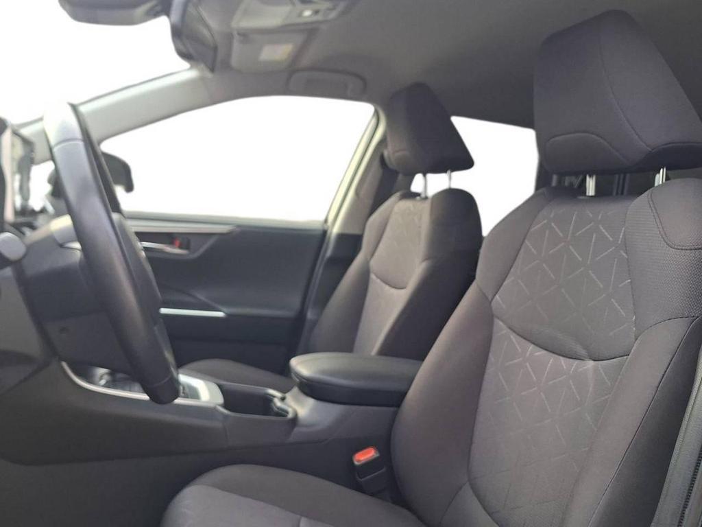 Toyota RAV4 2.5 VVT-iE Hybrid Dynamic 2WD E-CVT