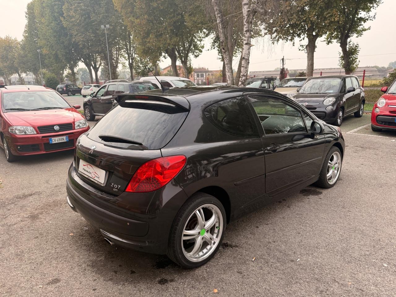 Peugeot 207 1.6 THP 150CV CC Féline