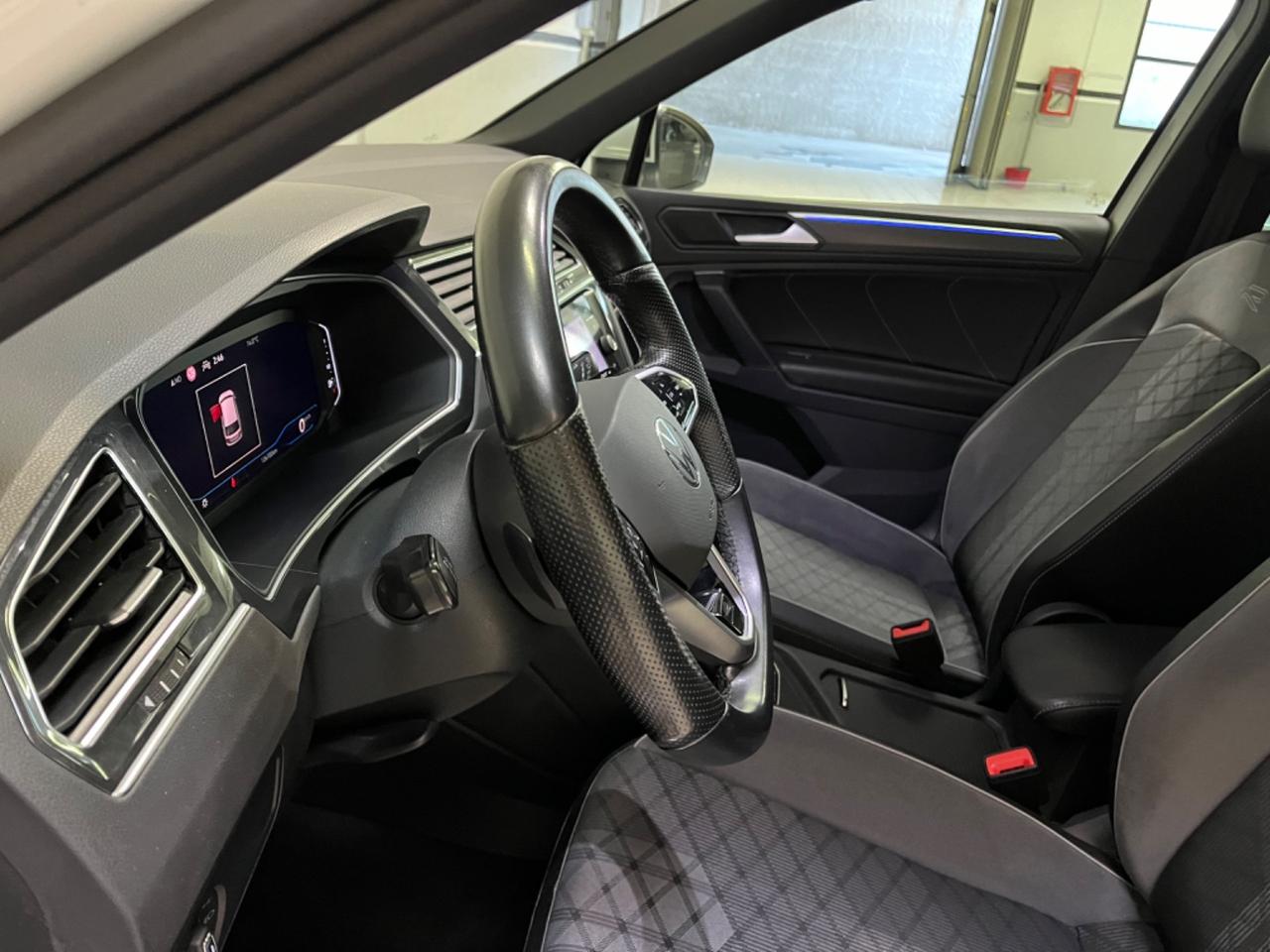 Volkswagen Tiguan 2.0 TDI 150 CV DSG R-Line