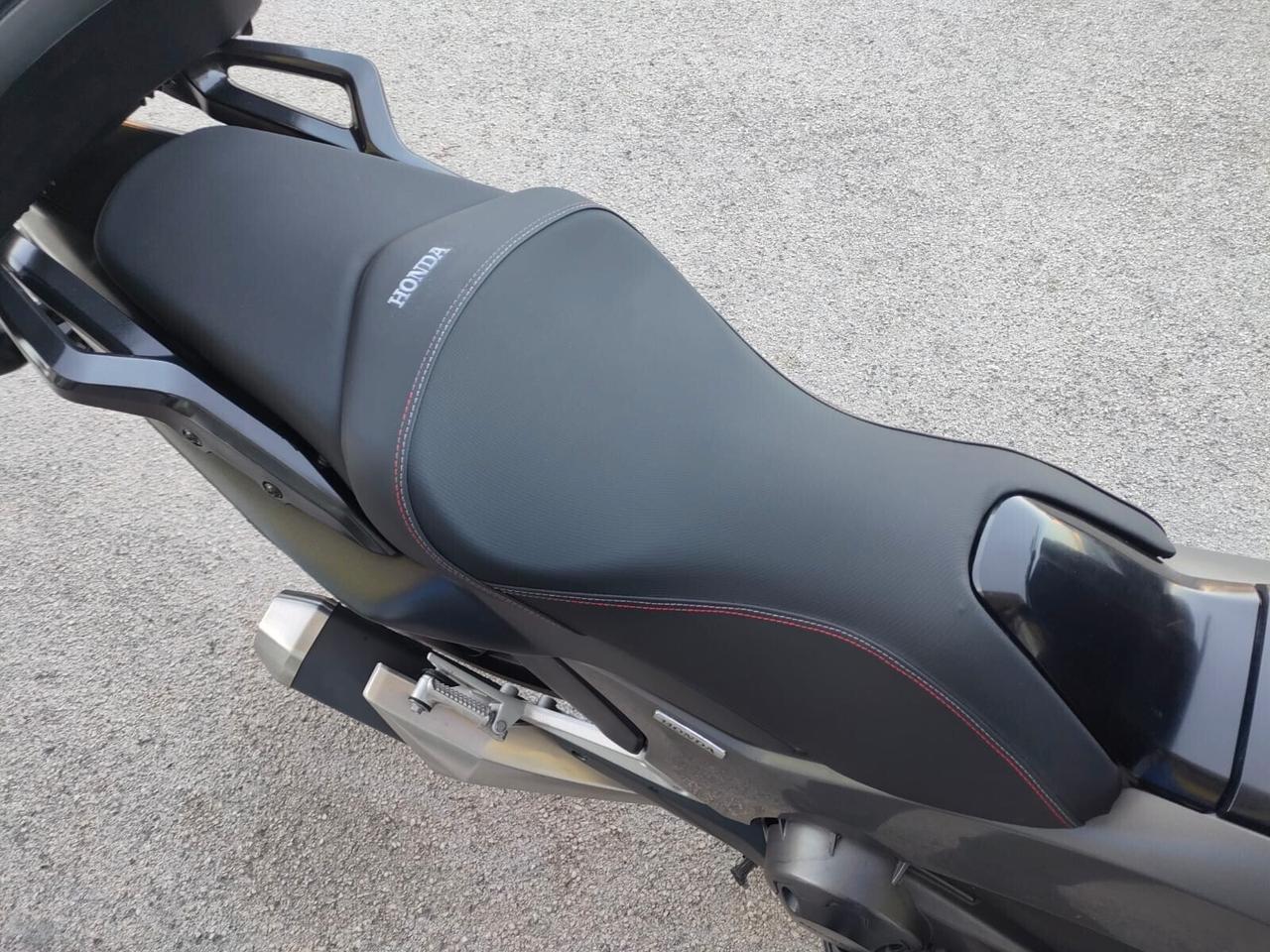 Honda Integra 750 S