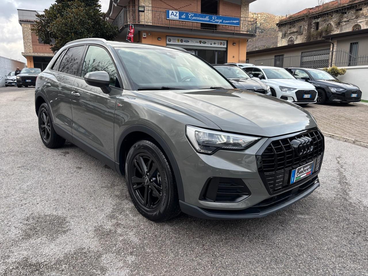 Audi Q3 35 TDI 150CV S tronic IDENTITY BLACK - S-LINE FULL - MY 21