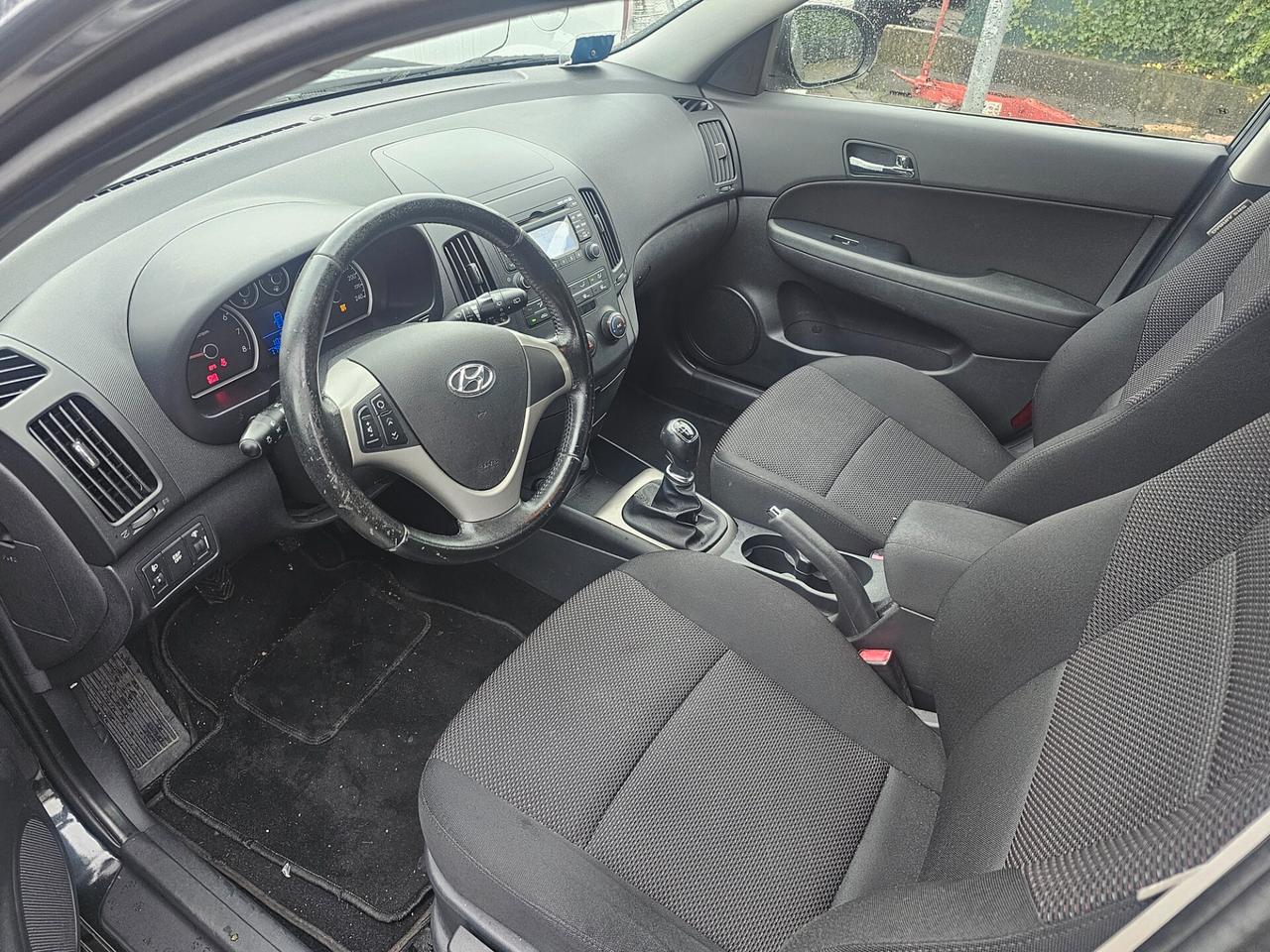 Hyundai i30 1.4 16V 109CV GARANZIA 12 MESI