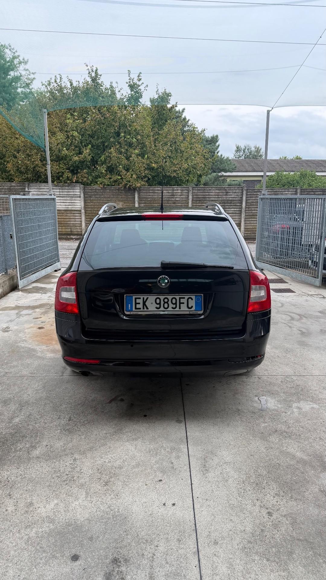 Skoda Octavia 1.6 TDI CR F.AP. Elegance