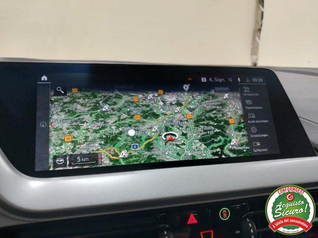 BMW 118 i 5p. Advantage Led Navi