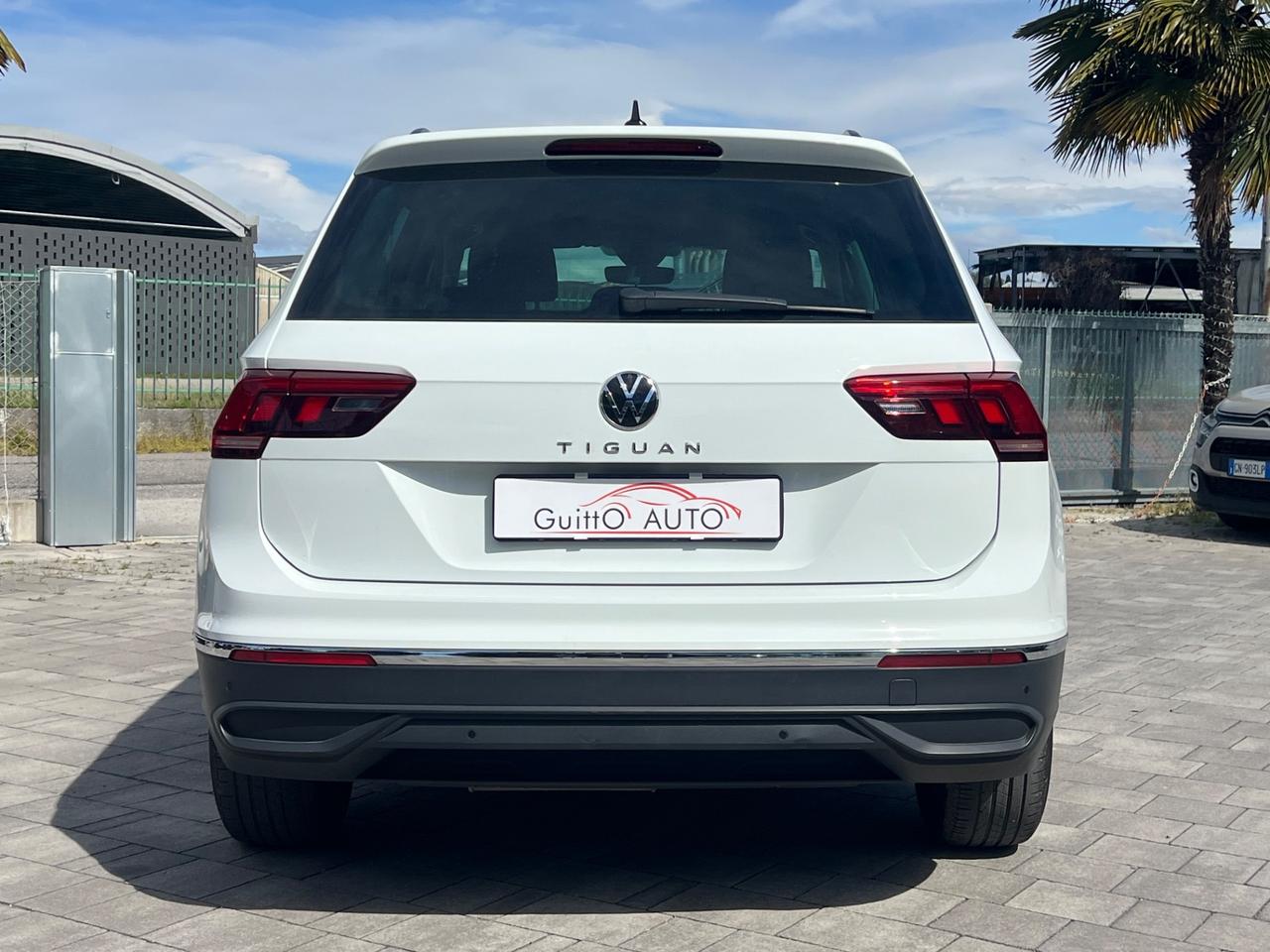 Volkswagen Tiguan 2.0 TDI 150 CV SCR DSG FINANZIABILE